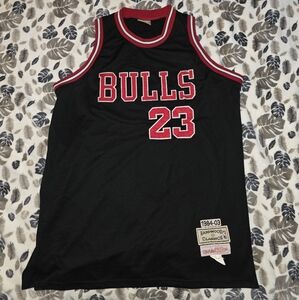 1984-2003 Michael Jordan Chicago Bulls Mitchell & Ness Hardwood Classics Jersey